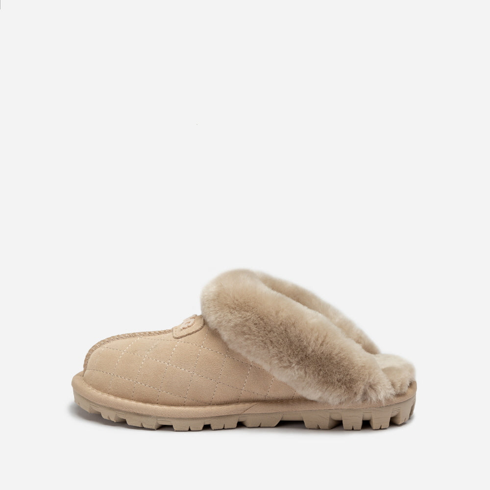 COQUETTE MATELASSE EMB LOGO SLIPPER (ELASTIC LOGO & WOOL STRAP) OZWEAR UGG OB114MDE