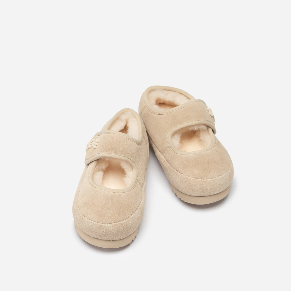 MARY JANE EMB LOGO OZWEAR UGG OB970K