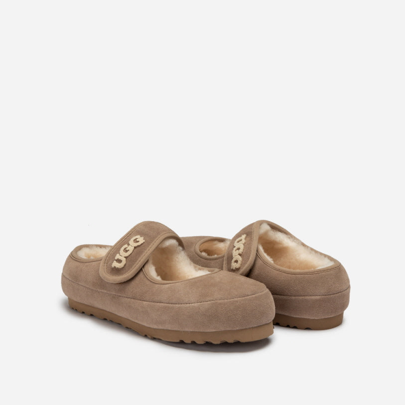 MARY JANE EMB LOGO OZWEAR UGG OB970