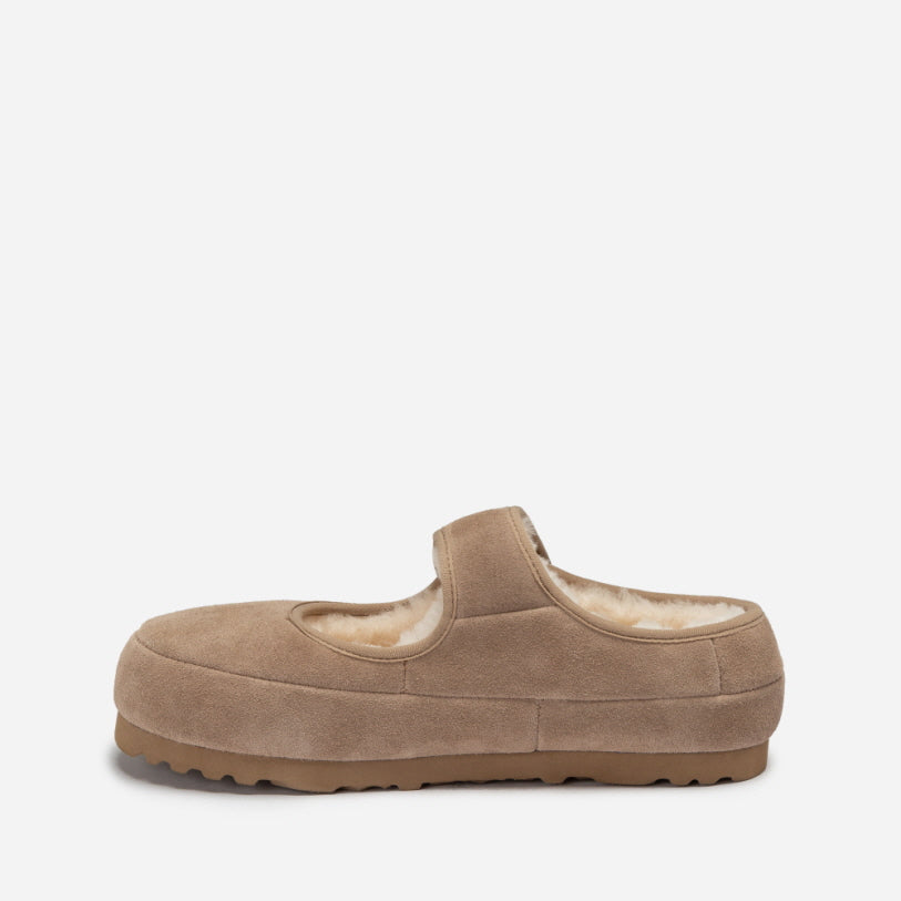 MARY JANE EMB LOGO OZWEAR UGG OB970