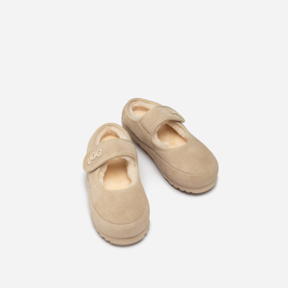 MARY JANE EMB LOGO OZWEAR UGG OB970