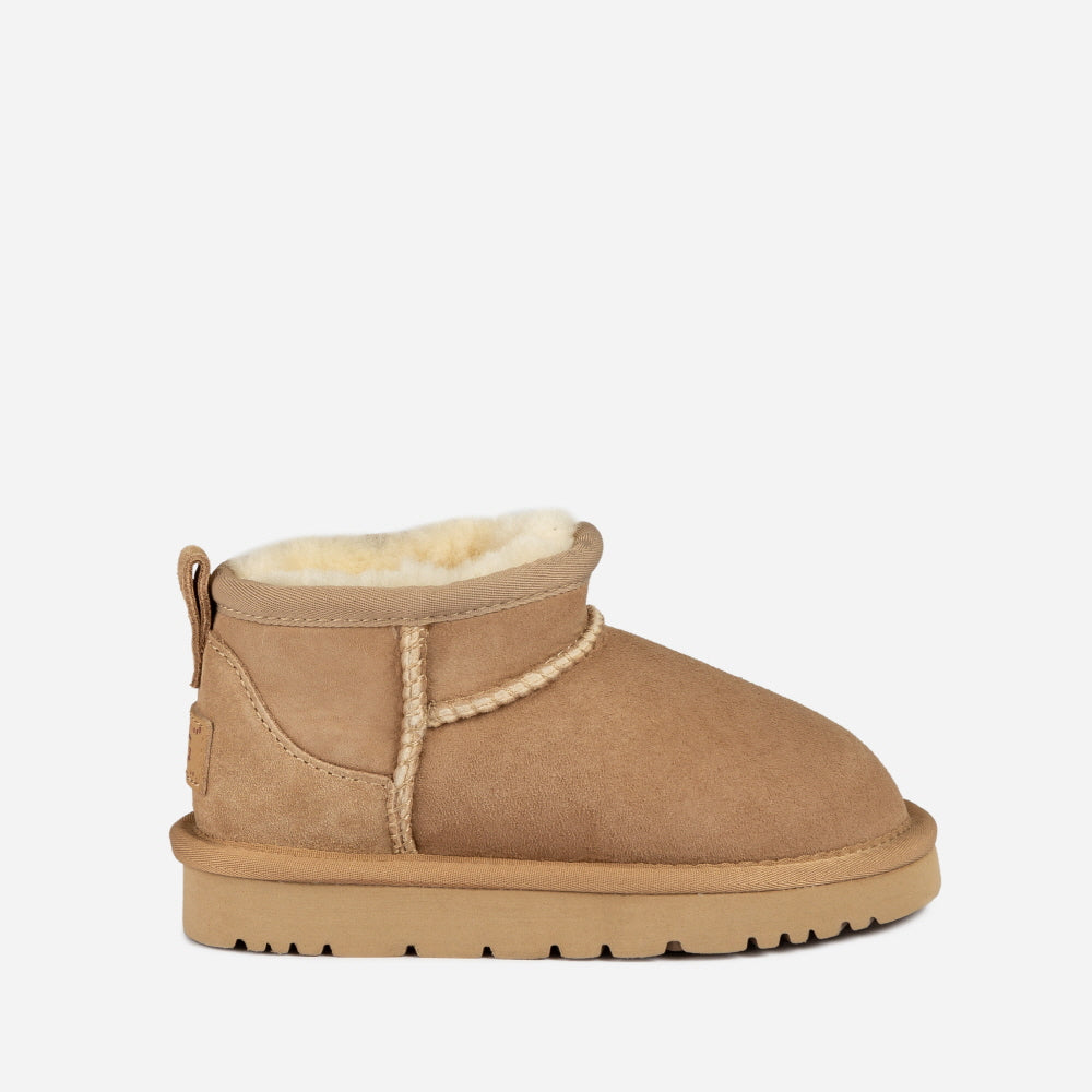CLASSIC ULTRA MINI BOOT OZWEAR UGG