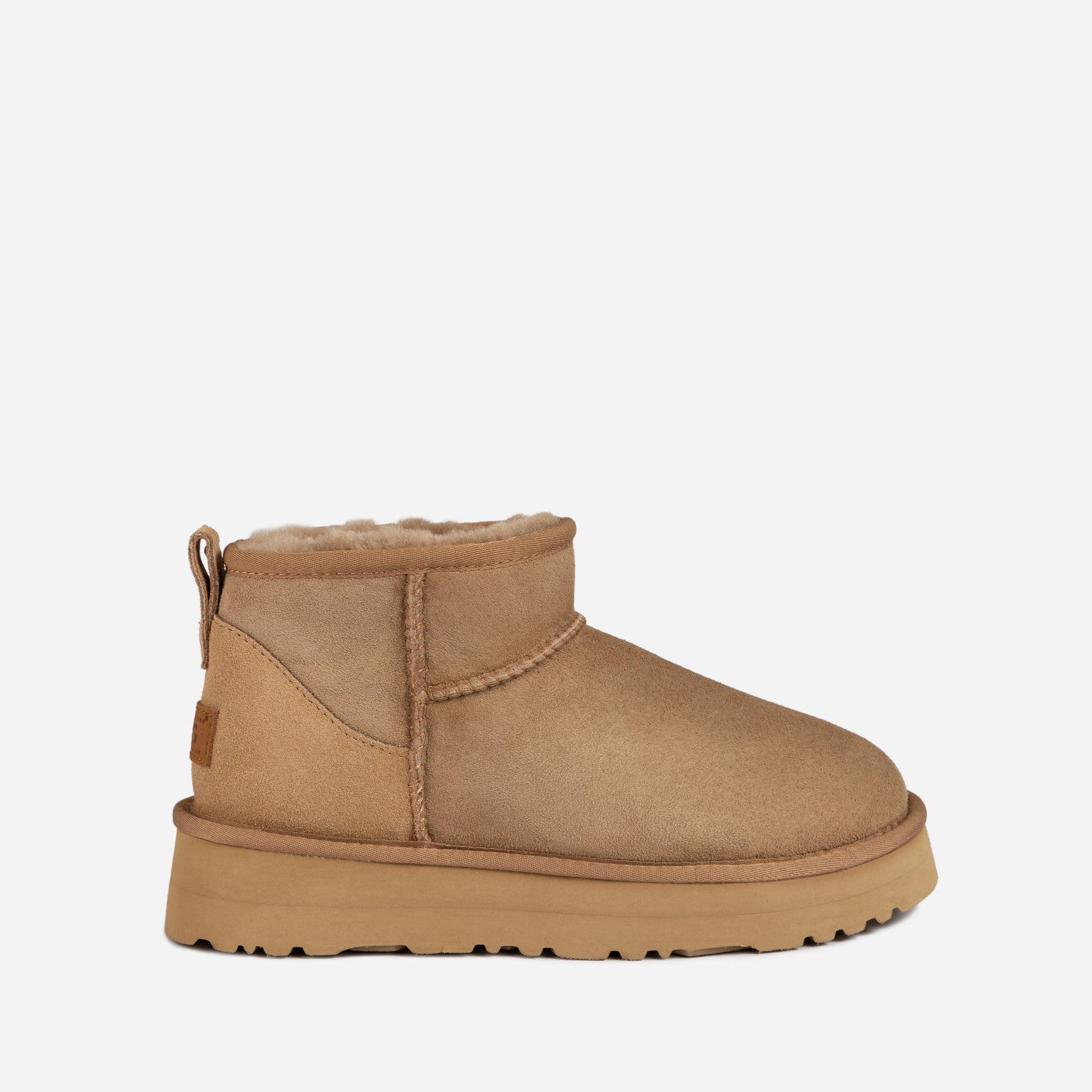CLASSIC ULTRA MINI PLATFORM BOOTS(4CM) OZWEAR UGG
