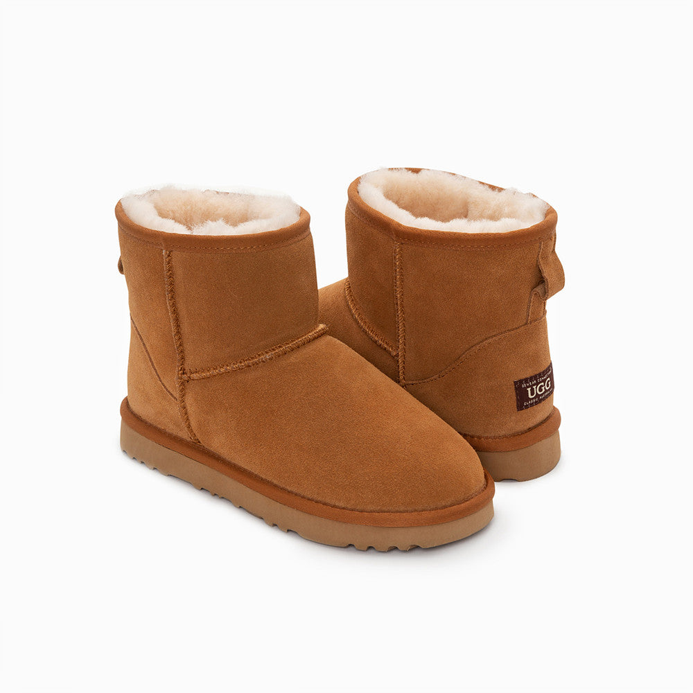 UNISEX CLASSIC MINI BOOTS OZWEAR UGG