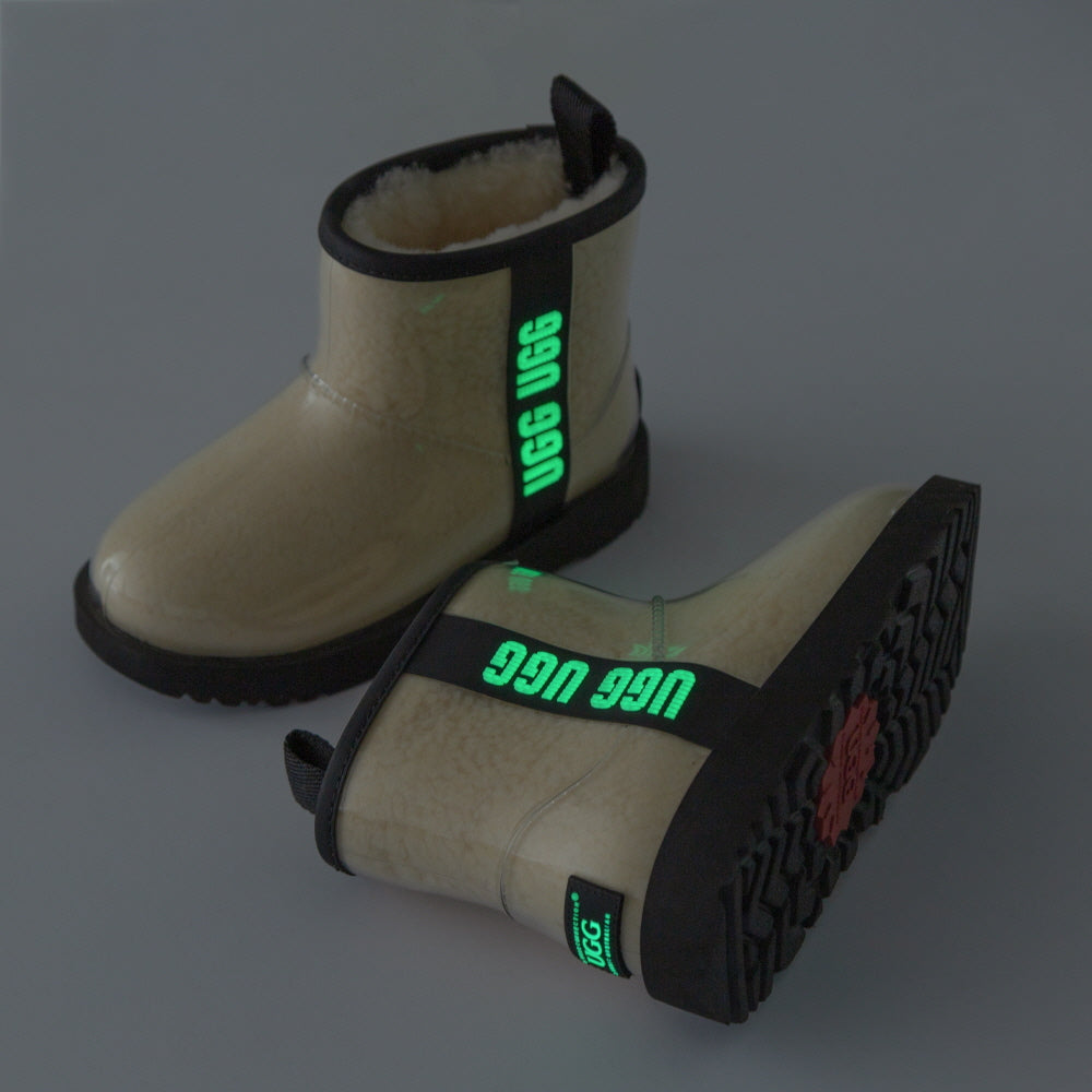 CLASSIC CLEAR BOOTS OZWEAR UGG