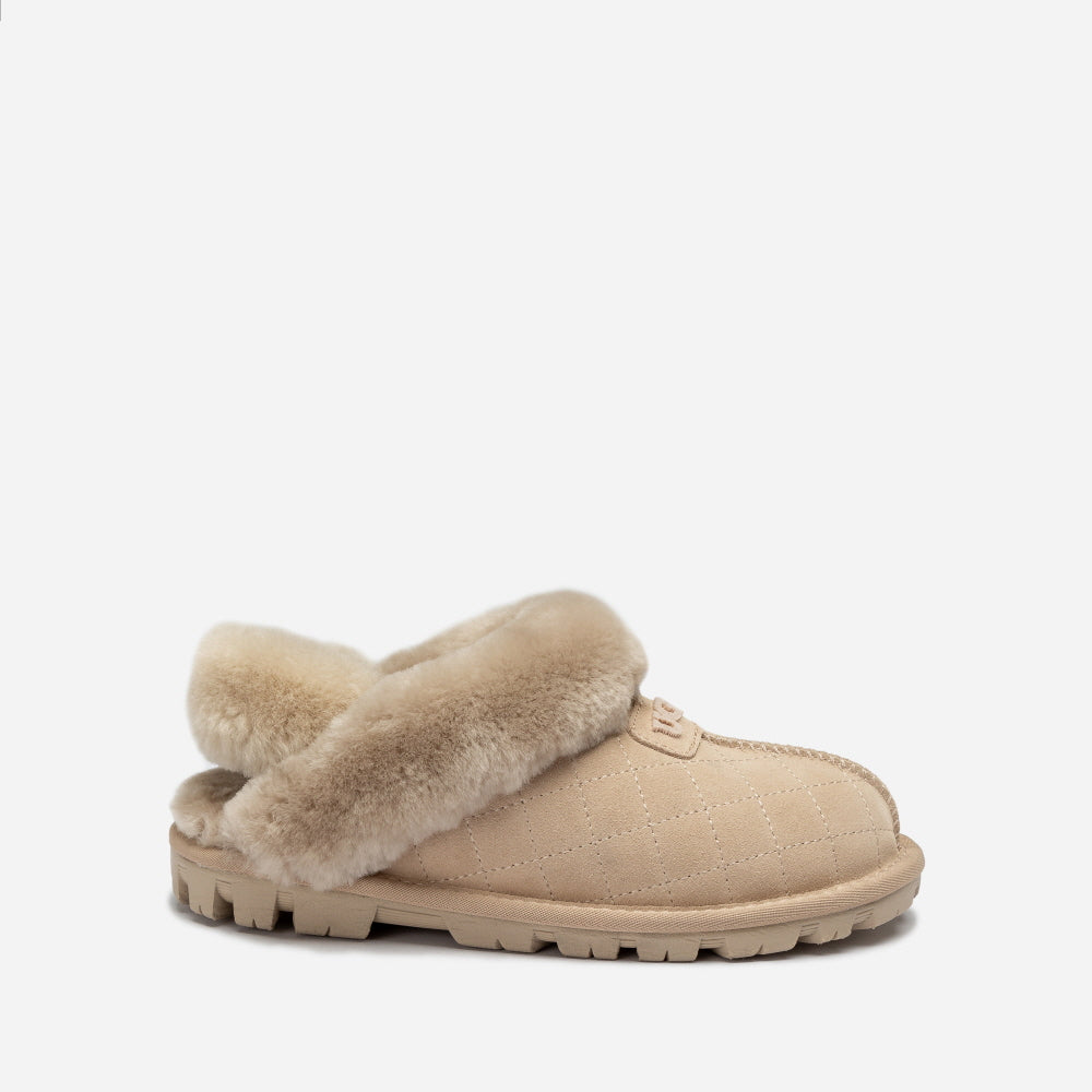 COQUETTE MATELASSE EMB LOGO SLIPPER (ELASTIC LOGO & WOOL STRAP) OZWEAR UGG OB114MDE