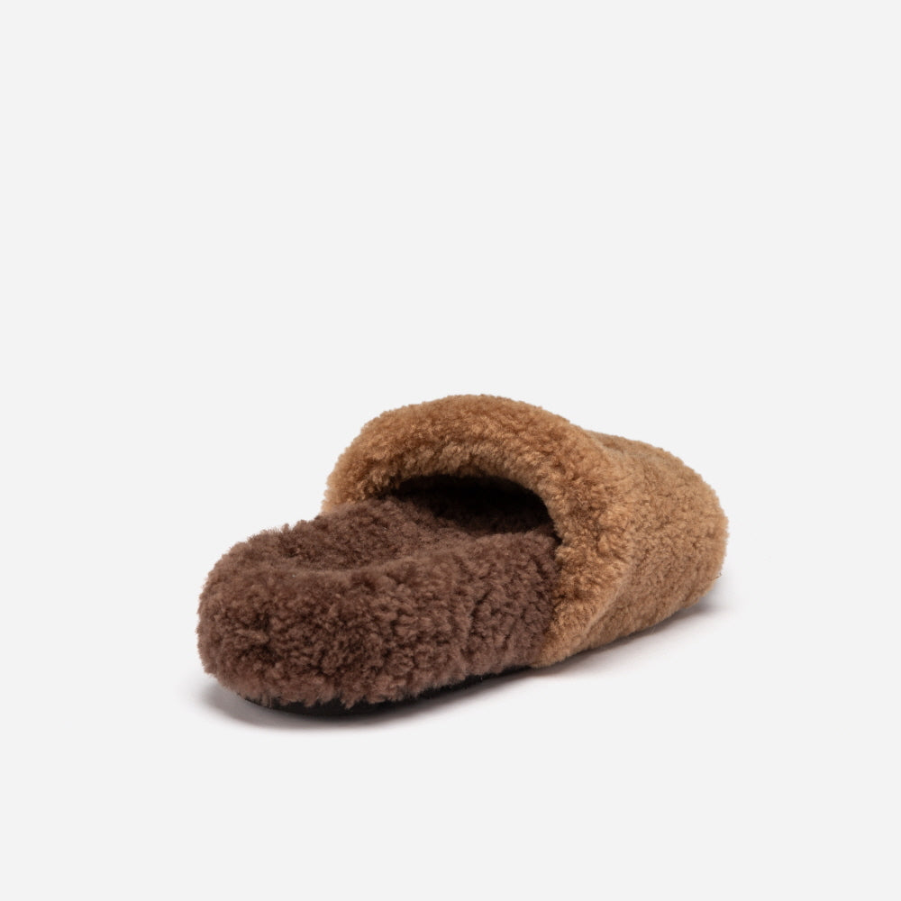 ACACIA SHEARLING LOGO SLIPPER OZWEAR UGG OB974