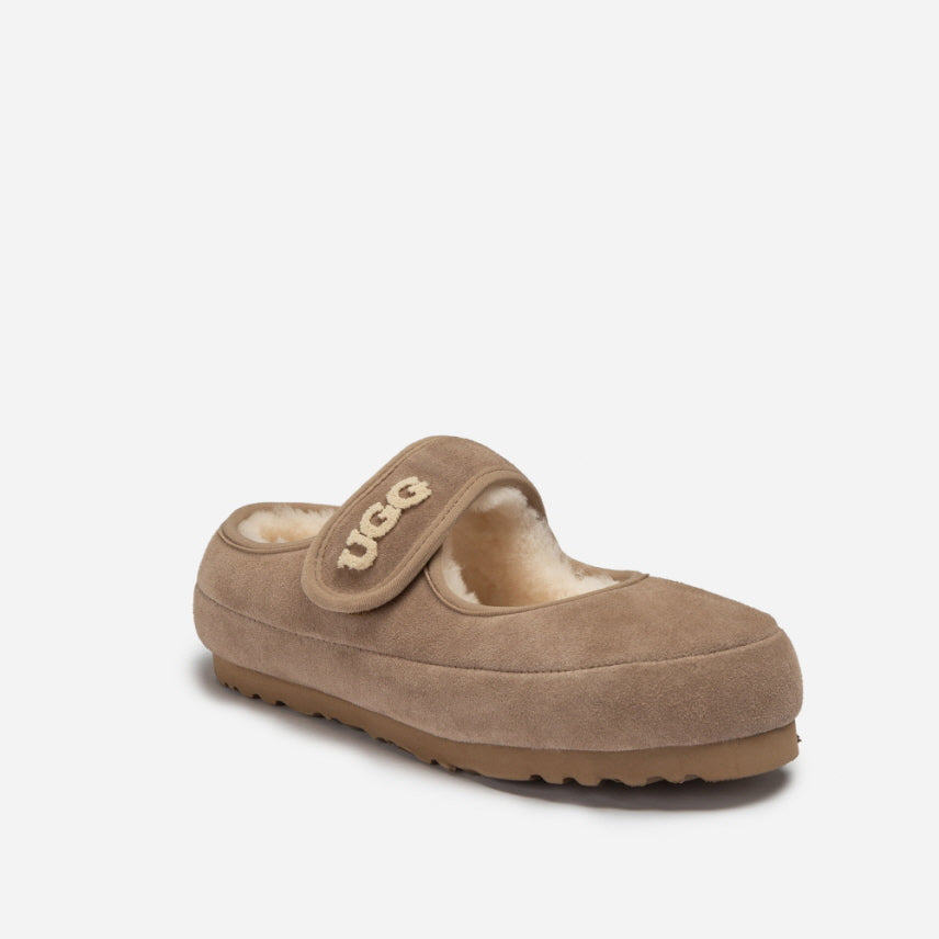 MARY JANE EMB LOGO OZWEAR UGG OB970