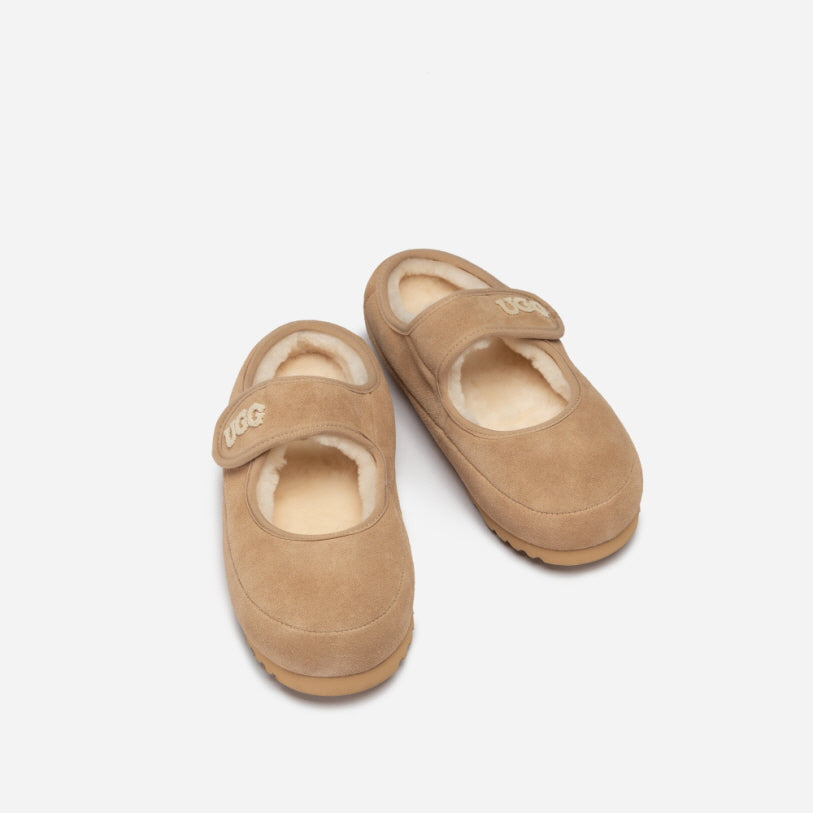 MARY JANE EMB LOGO OZWEAR UGG OB970