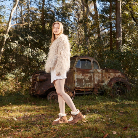 UGG GINA LACE BOOT OZWEAR UGG OB932