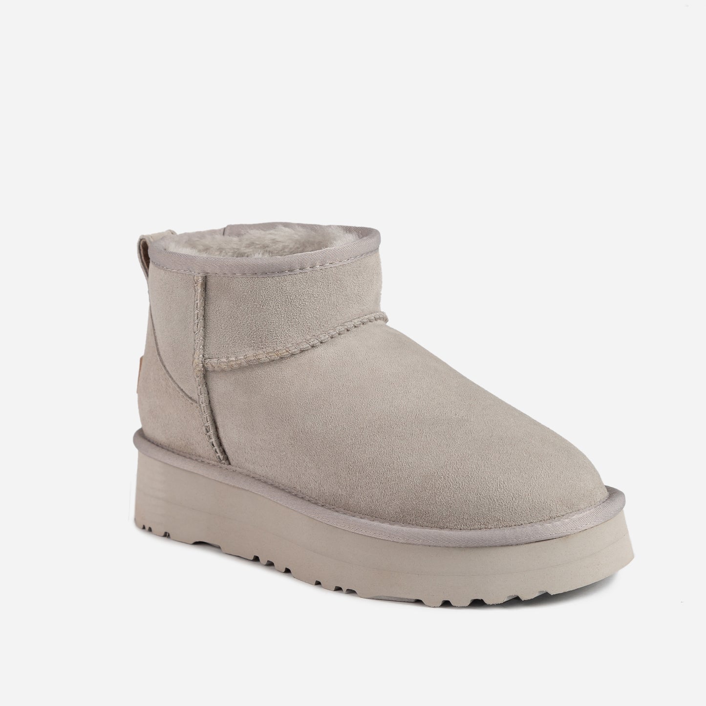 CLASSIC ULTRA MINI PLATFORM BOOTS(4CM) OZWEAR UGG
