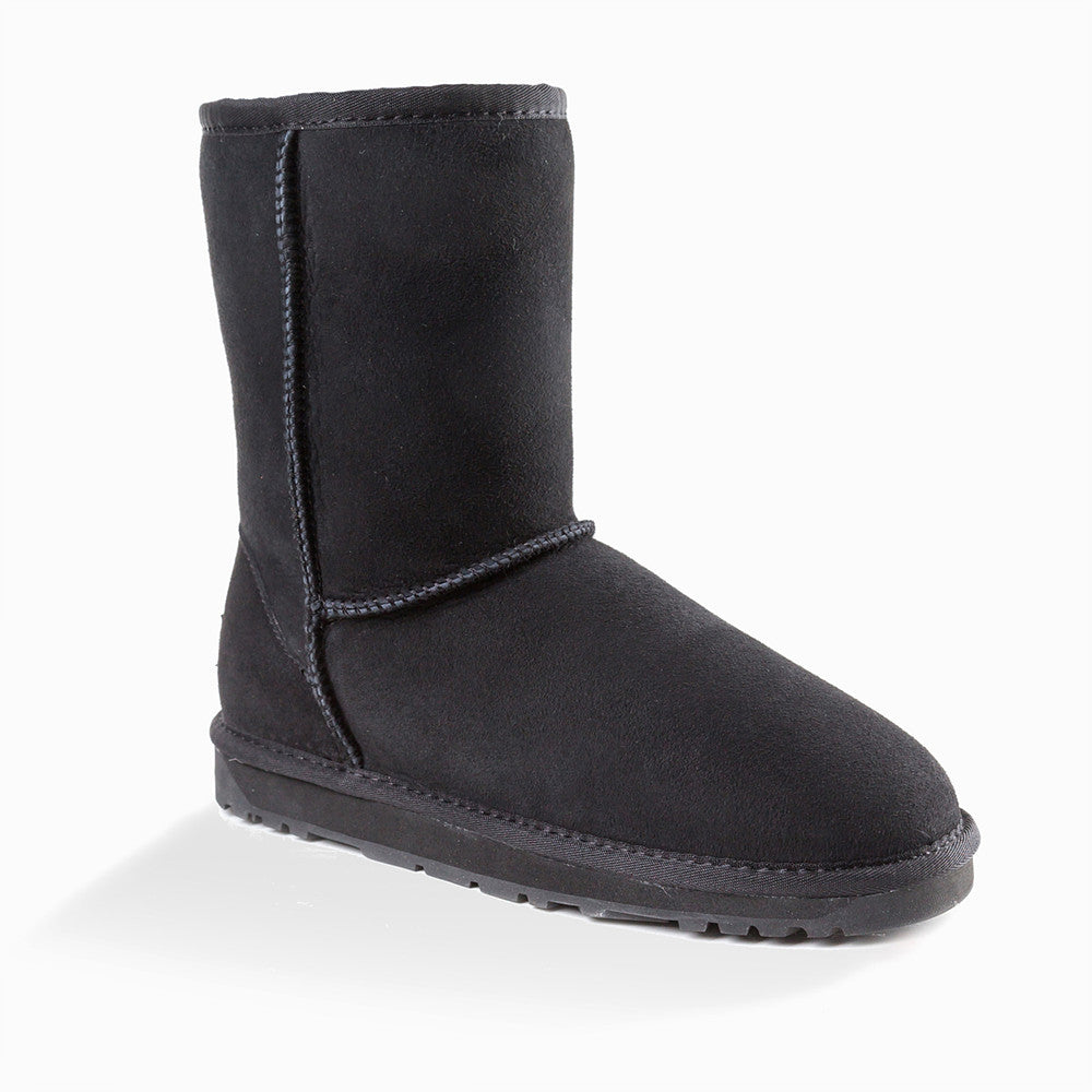 CLASSIC SHORT BOOTS OZWEAR UGG