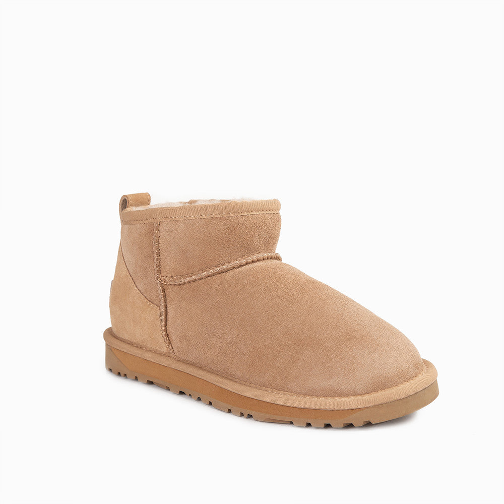 CLASSIC ULTRA MINI BOOTS OZWEAR UGG
