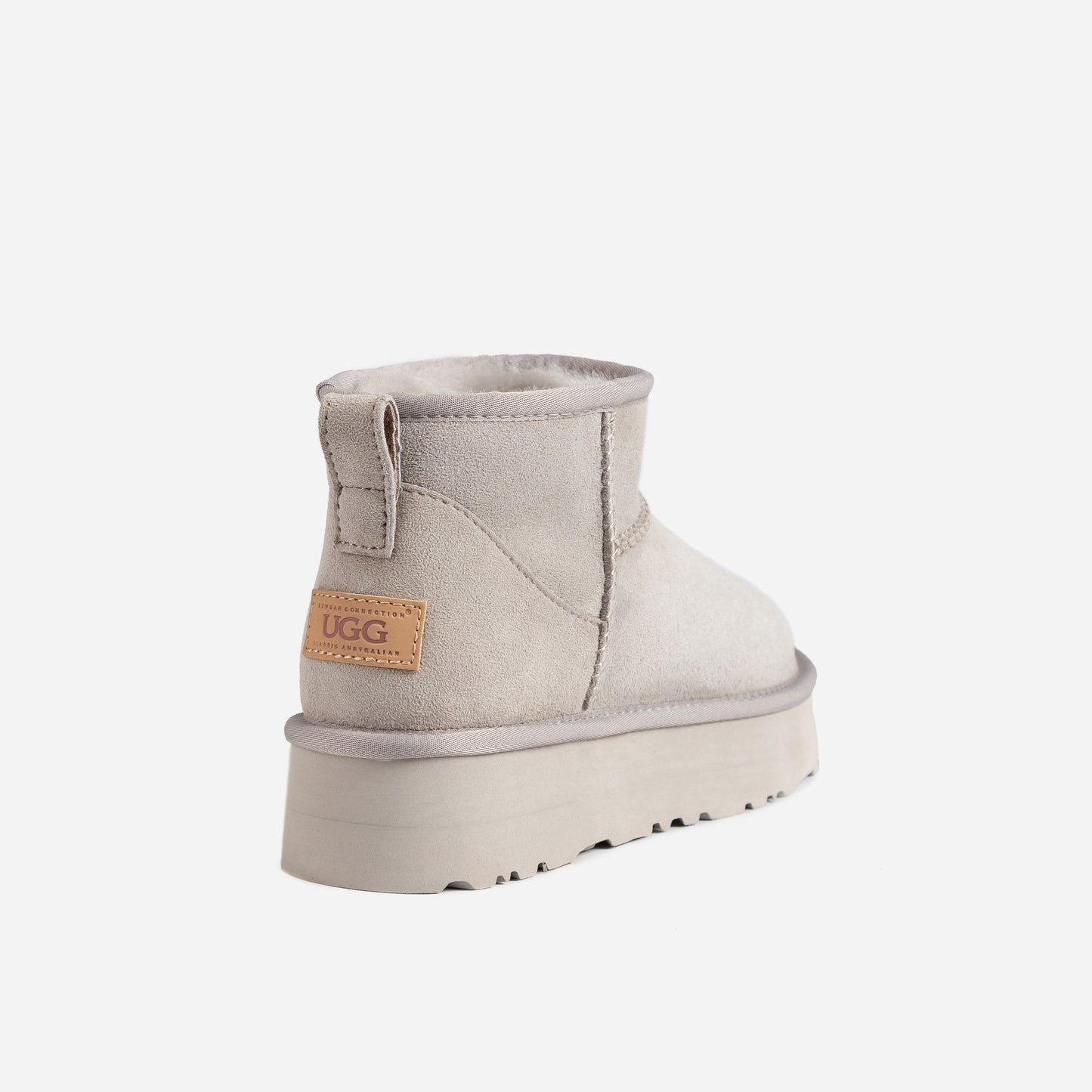 CLASSIC ULTRA MINI PLATFORM BOOTS(4CM) OZWEAR UGG