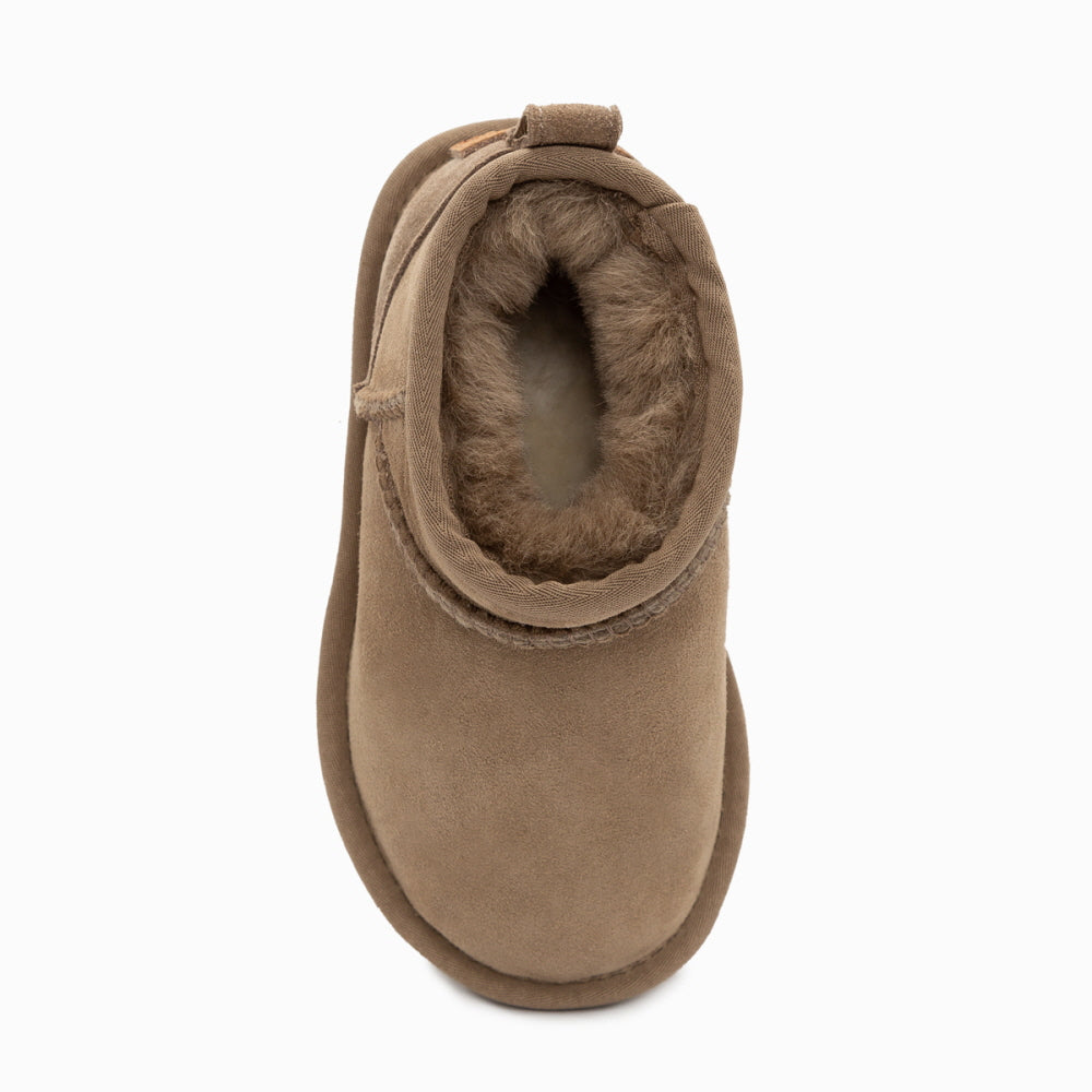 CLASSIC ULTRA MINI BOOT OZWEAR UGG