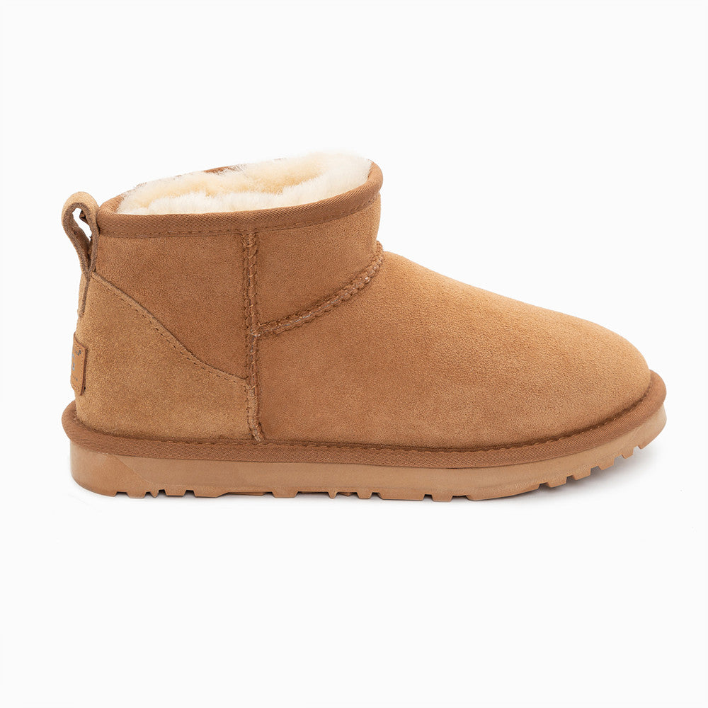 CLASSIC ULTRA MINI BOOTS OZWEAR UGG