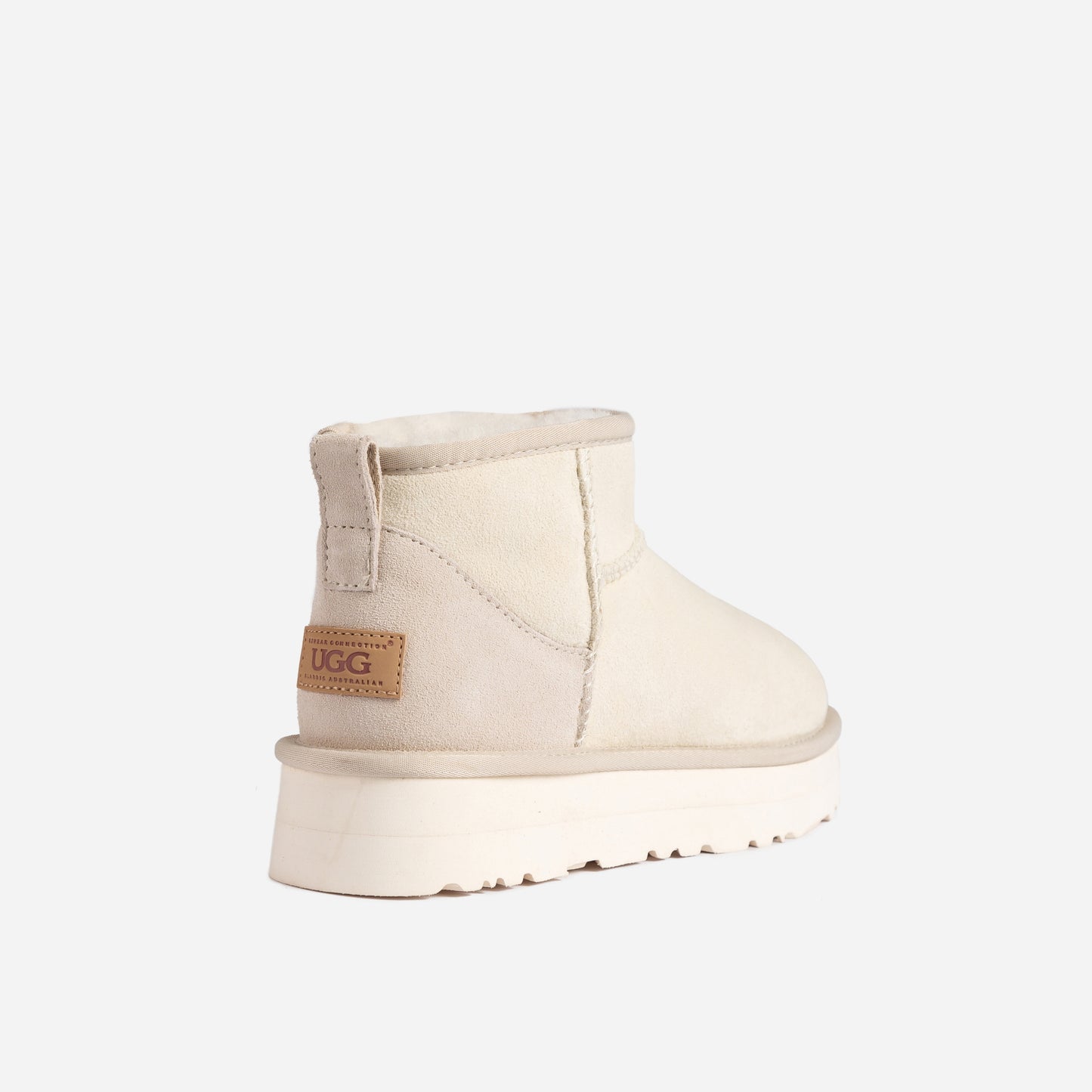 CLASSIC ULTRA MINI PLATFORM BOOTS(4CM) OZWEAR UGG