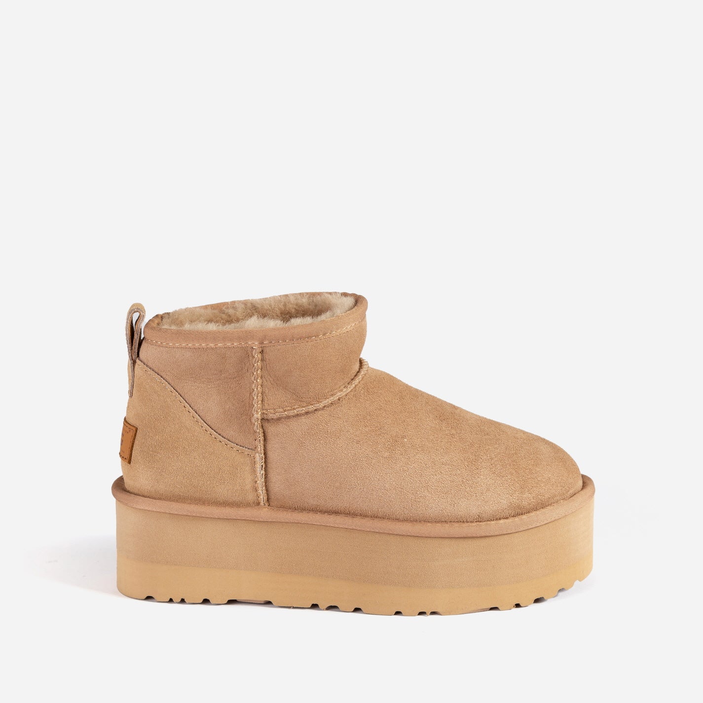 CLASSIC ULTRA MINI PLATFORM BOOTS(5CM) OZWEAR UGG