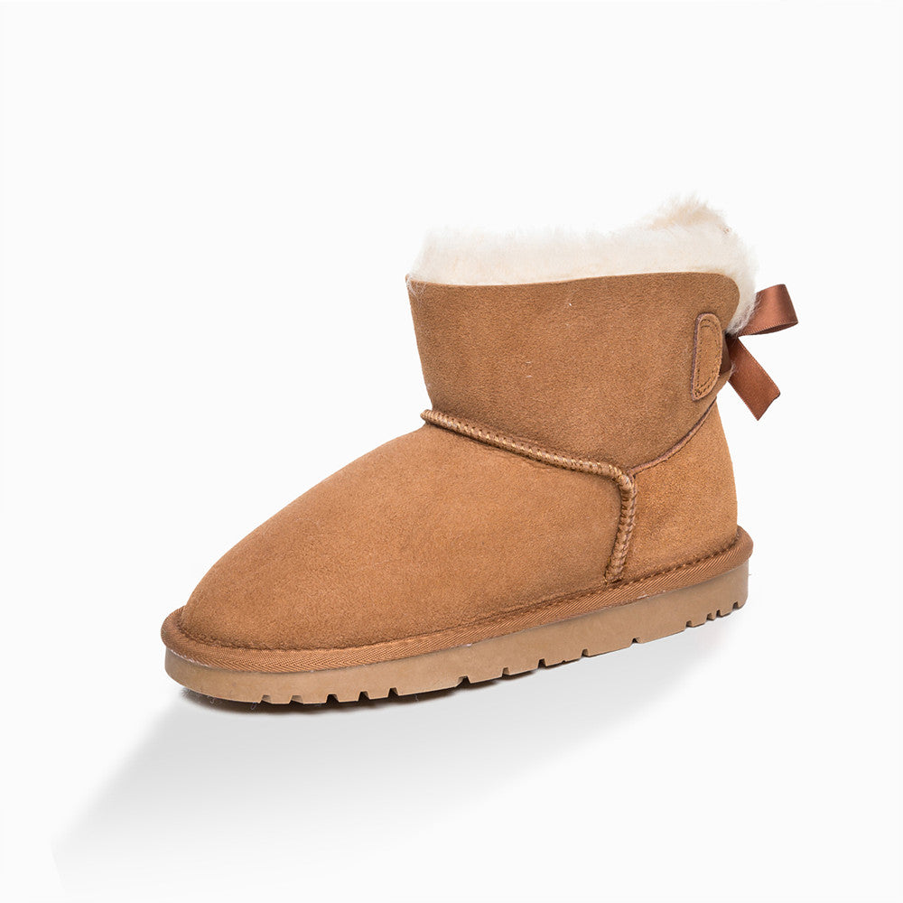 short uggs with bows