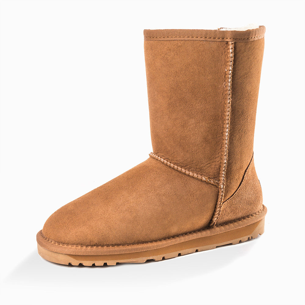 CLASSIC SHORT BOOTS OZWEAR UGG