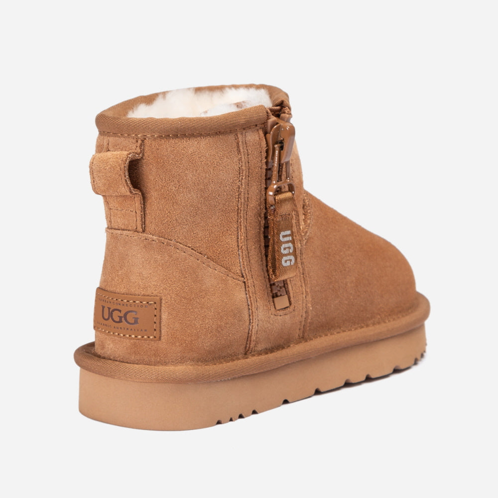 MINI ZIPPER TAPE LOGO BOOTS OZWEAR UGG