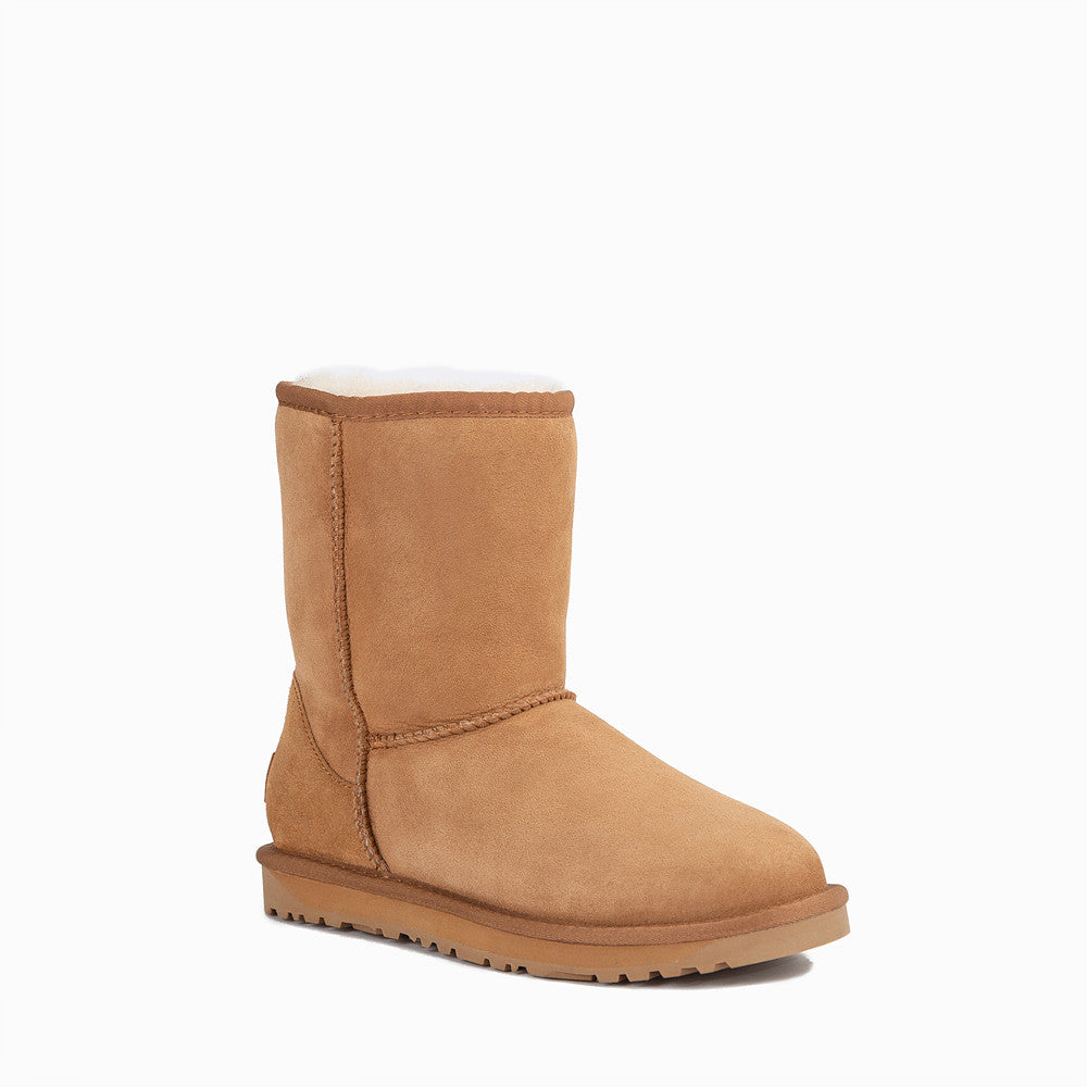 CLASSIC SHORT BOOTS OZWEAR UGG